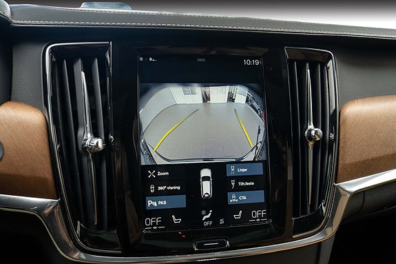 Volvo V90 16 of 30