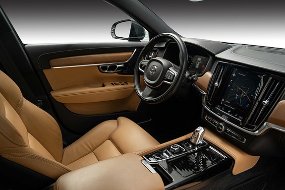 Volvo V90 30 of 30