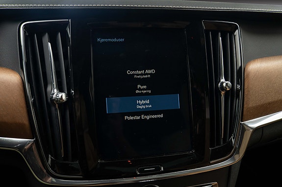 Volvo V90 18 of 30