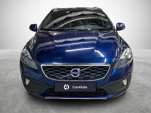 Volvo V40 Cross Country 8 of 27