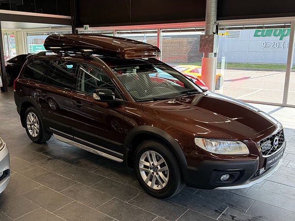 Volvo XC70 8 of 13