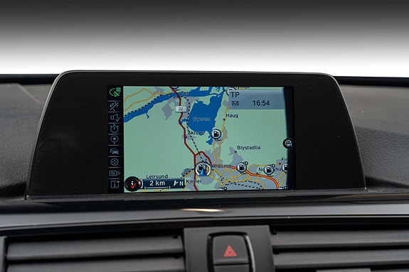 BMW 316i 14 of 25