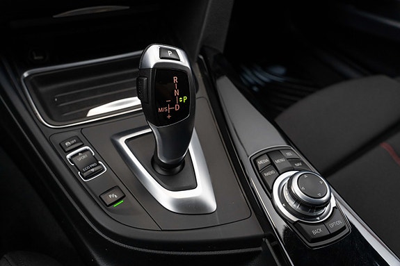 BMW 316i 13 of 25