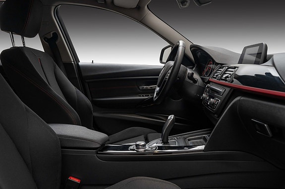 BMW 316i 23 of 25