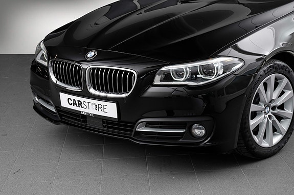 BMW 5-Serie 2 of 26