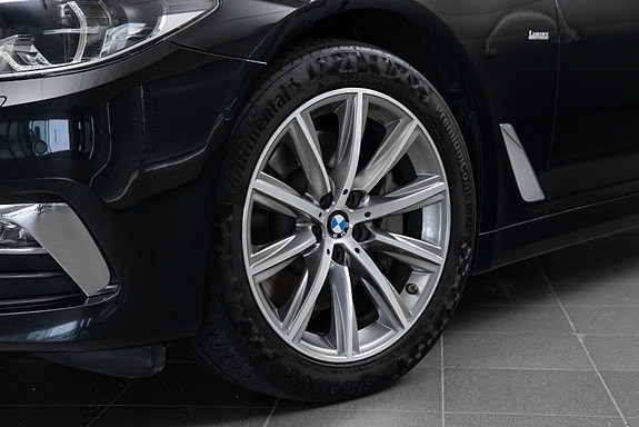 BMW 5-Serie 3 of 29