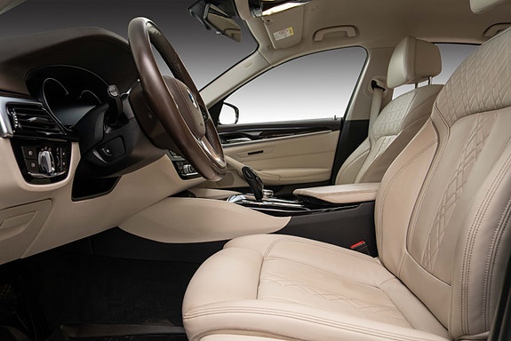 BMW 5-Serie 17 of 29