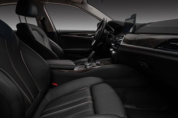 BMW 530i 23 of 26