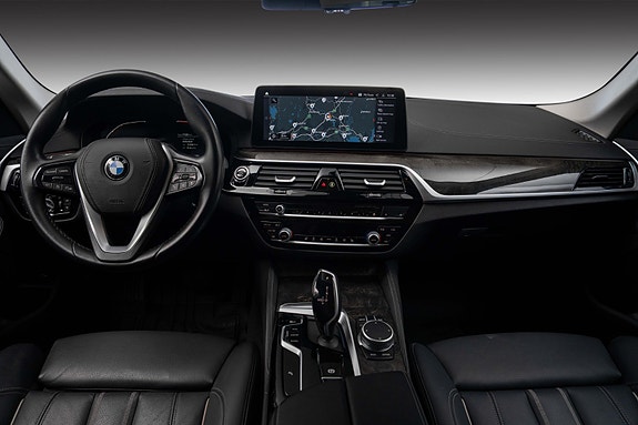BMW 530i 21 of 26