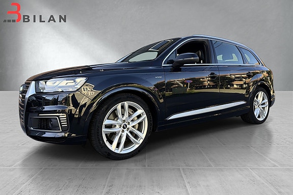 Audi Q7 3 of 30