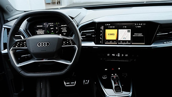 Audi Q4 e-tron 15 of 30