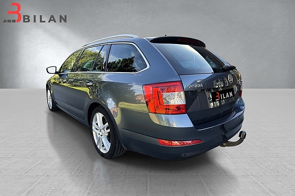 Skoda Octavia 5 of 30