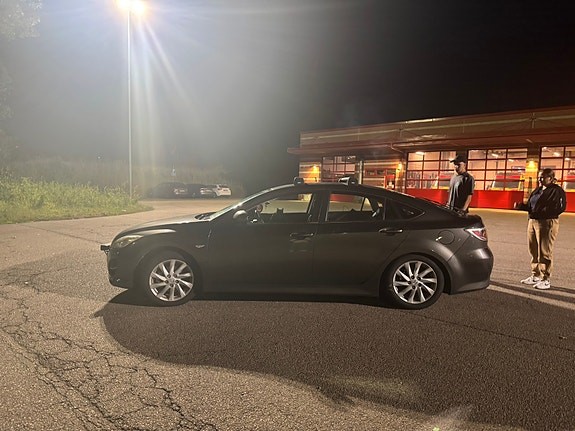Mazda 6 2 of 4