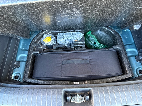 Hyundai Kona 16 of 24