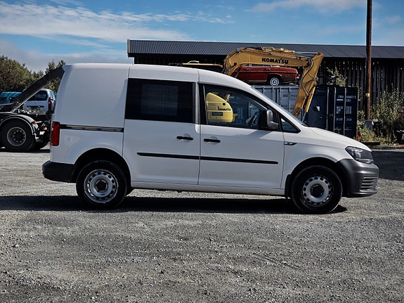 Volkswagen Caddy 9 of 30