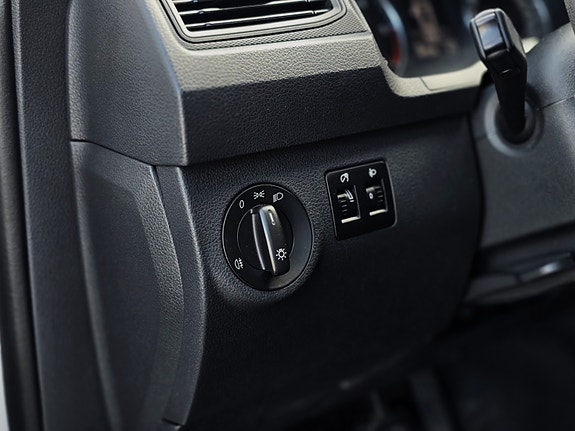 Volkswagen Caddy 18 of 30
