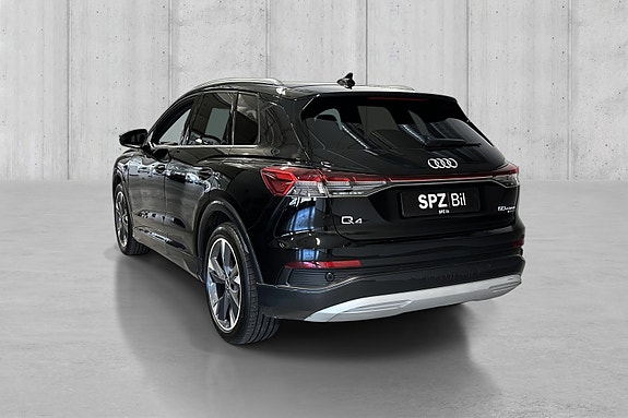 Audi Q4 e-tron 6 of 15