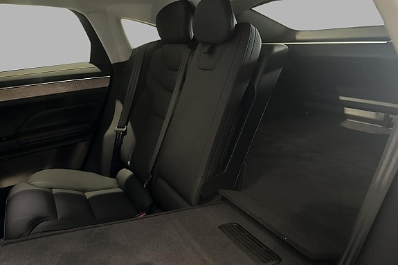 Volvo ES90 20 of 25