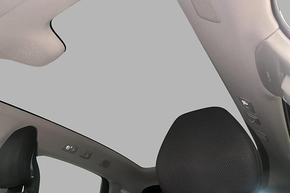 Volvo ES90 18 of 25