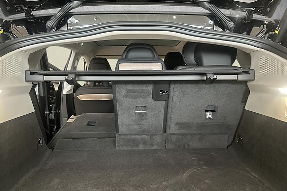 Volvo ES90 22 of 25