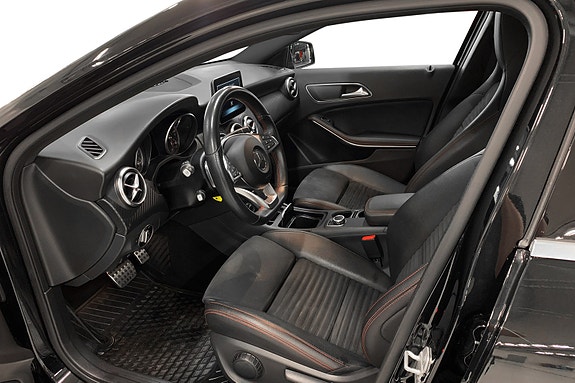 Mercedes-Benz A180 5 of 13