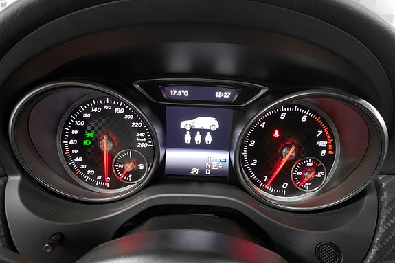 Mercedes-Benz A180 9 of 13