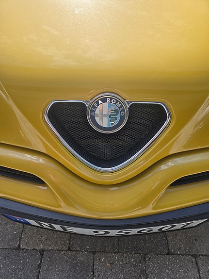 Alfa Romeo Spider 8 of 10