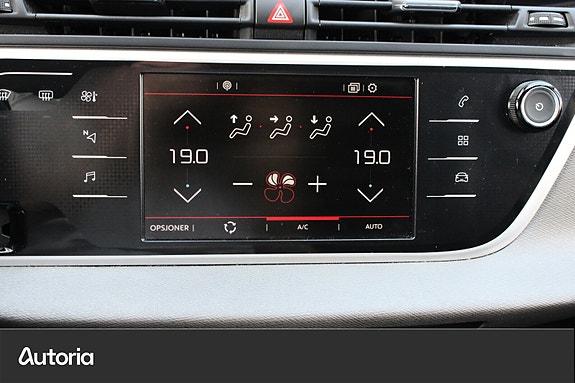 Citroen Grand C4 Picasso 16 of 25