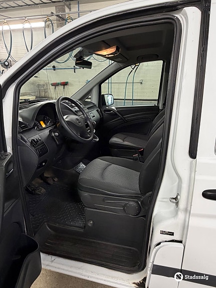 Mercedes-Benz VITO 10 of 10