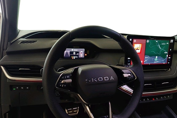 Skoda Enyaq 8 of 29