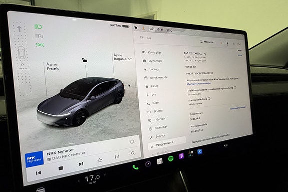 Tesla Model Y 12 of 15