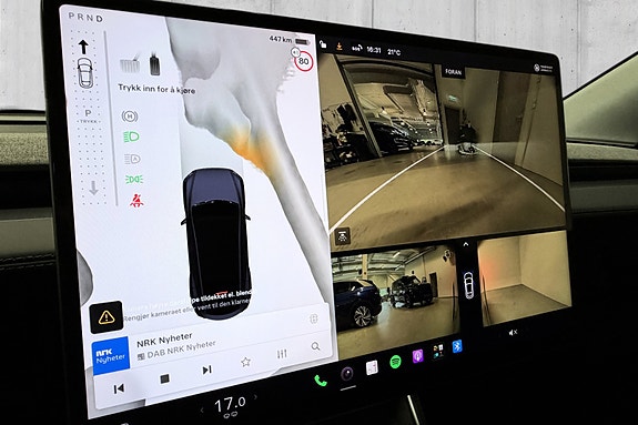 Tesla Model Y 14 of 15