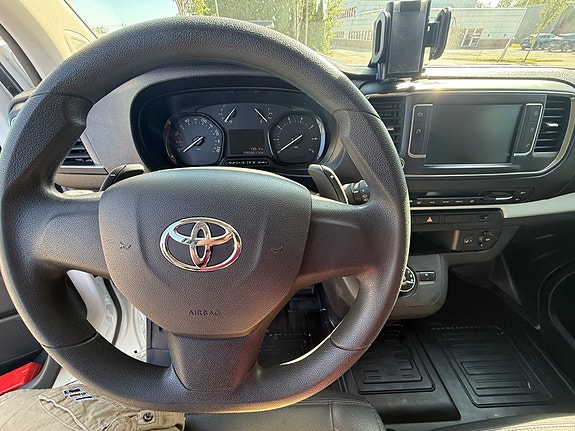 Toyota Proace 11 of 14