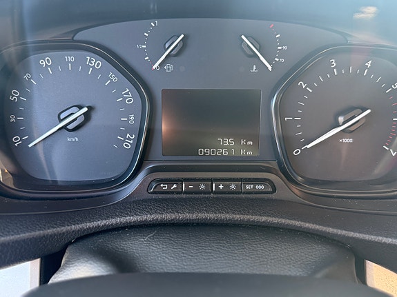 Toyota Proace 12 of 14
