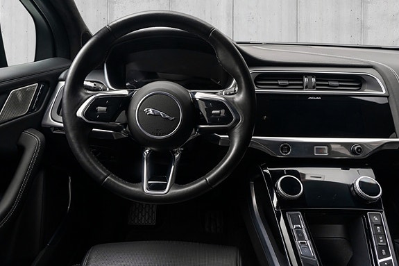 Jaguar I-PACE 9 of 20