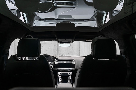 Jaguar I-PACE 14 of 20