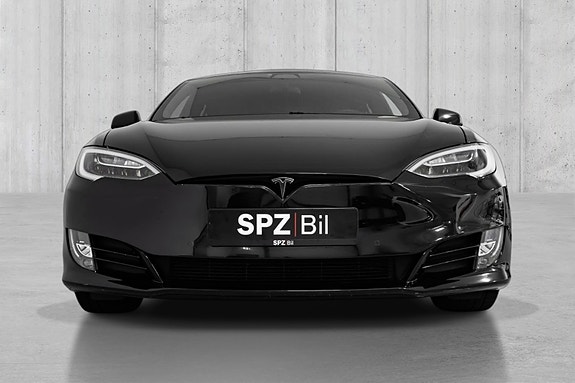 Tesla Model S 3 of 18
