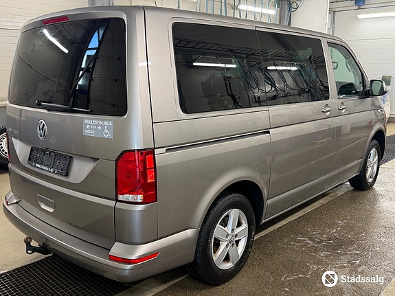 Volkswagen Kombi 5 of 10