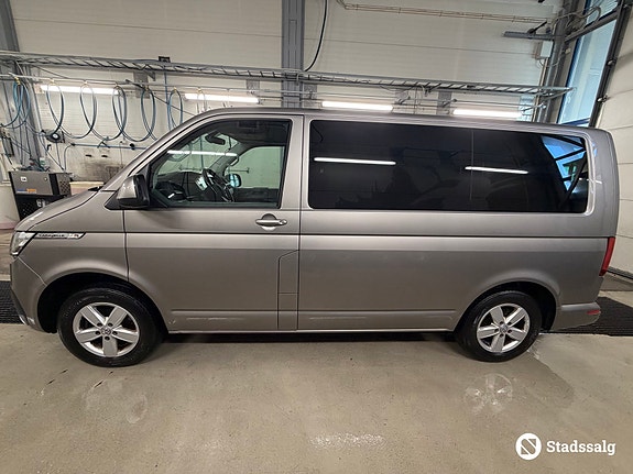 Volkswagen Kombi 8 of 10