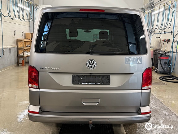 Volkswagen Kombi 6 of 10