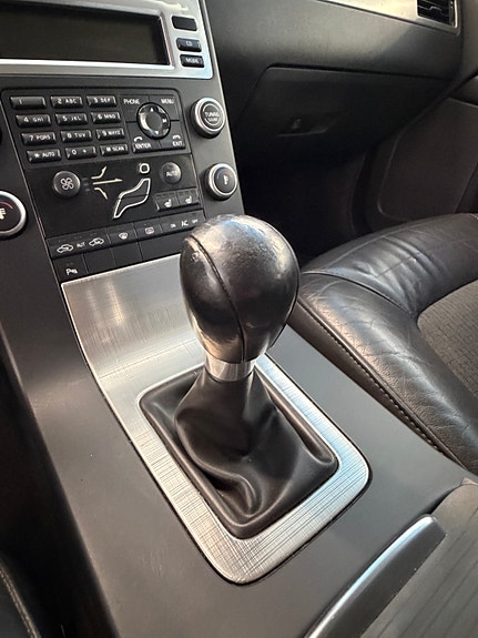 Volvo V70 23 of 30