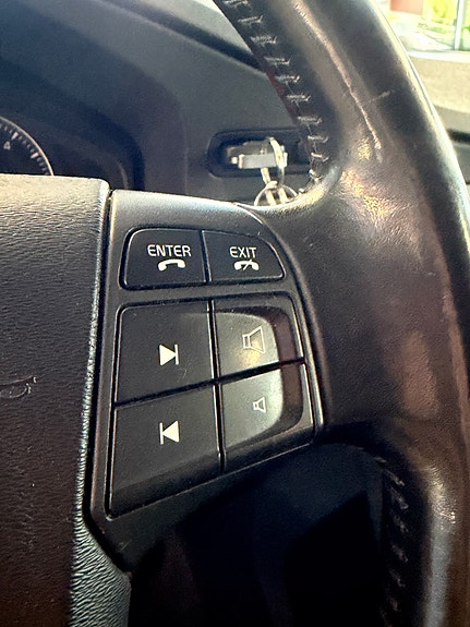 Volvo V70 27 of 30