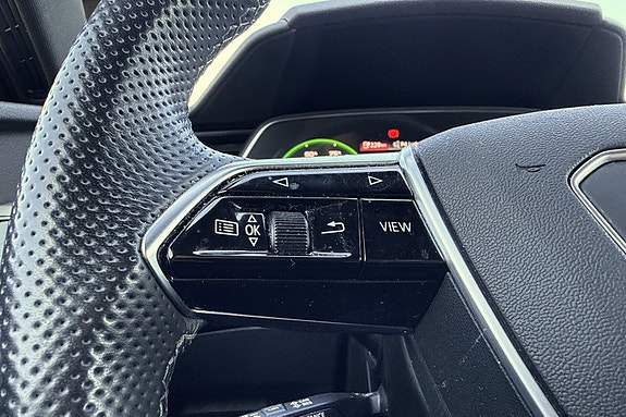 Audi e-tron 20 of 30