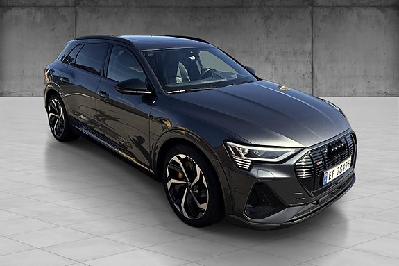 Audi e-tron 5 of 30