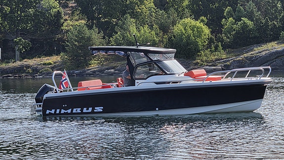 Meget pen og godt utstyrt Nimbus T8 | Mercury 300 | Flexiteak | Baugthruster 7 of 30
