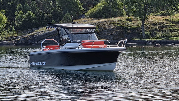 Meget pen og godt utstyrt Nimbus T8 | Mercury 300 | Flexiteak | Baugthruster 8 of 30