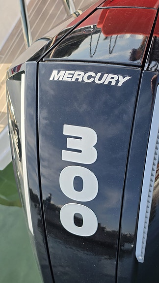 Meget pen og godt utstyrt Nimbus T8 | Mercury 300 | Flexiteak | Baugthruster 22 of 30