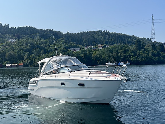 Bavaria 28 Sport, skipsreg, NY EVC, luftvarmer, baugpropell, ankervinsj 14 of 30