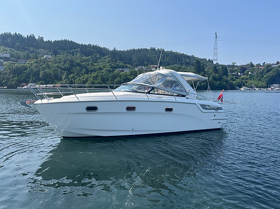 Bavaria 28 Sport, skipsreg, NY EVC, luftvarmer, baugpropell, ankervinsj 4 of 30