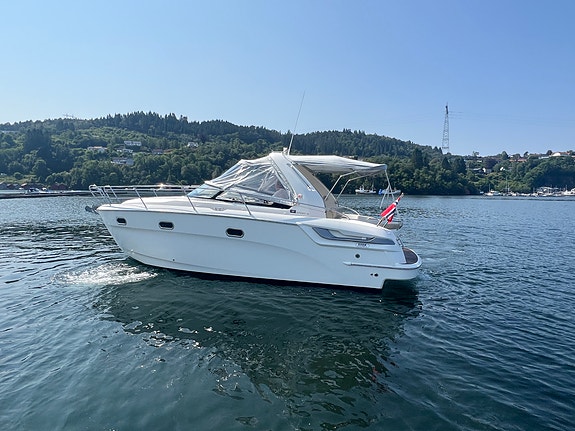 Bavaria 28 Sport, skipsreg, NY EVC, luftvarmer, baugpropell, ankervinsj 6 of 30